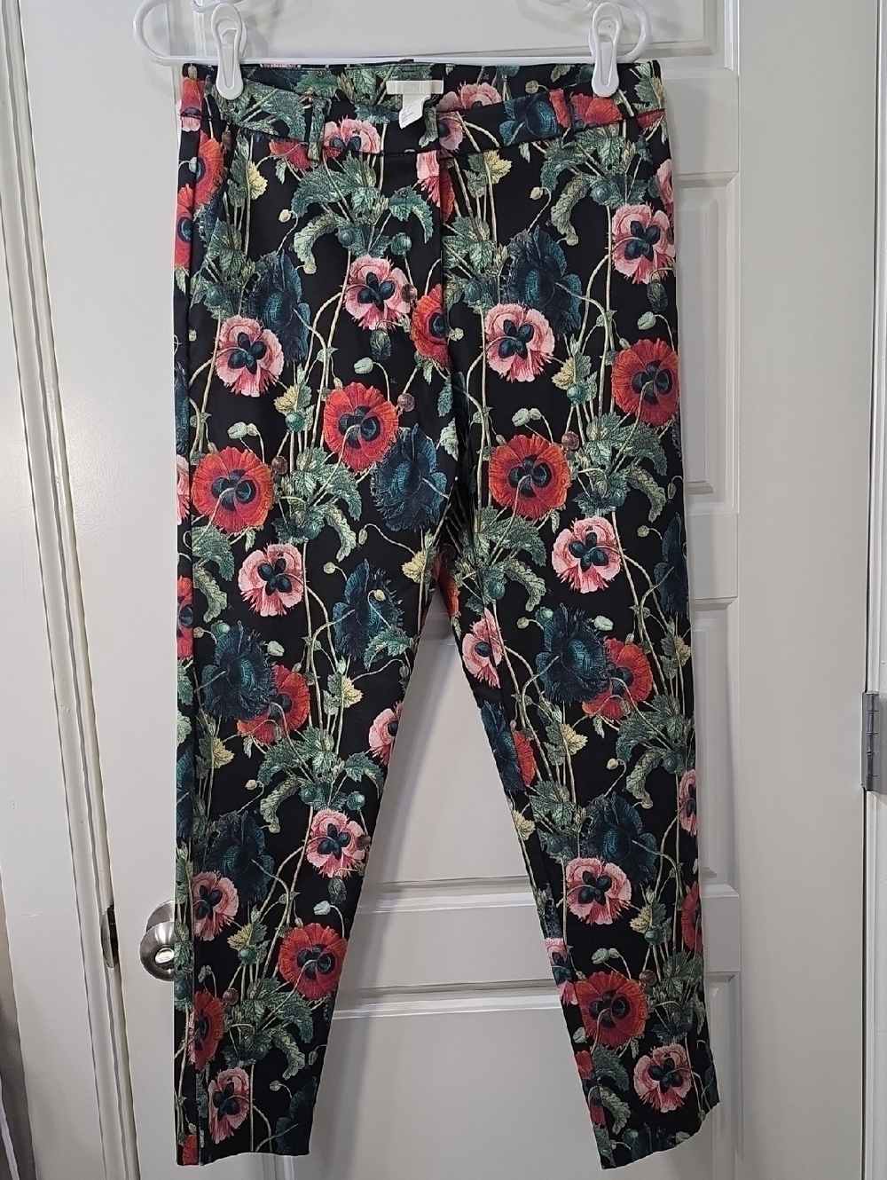 H&M Black Floral Print Pants - Size 10